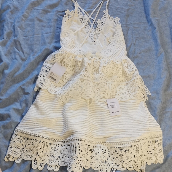 BNWT Self Portrait white lace dress - Picture 4 of 13
